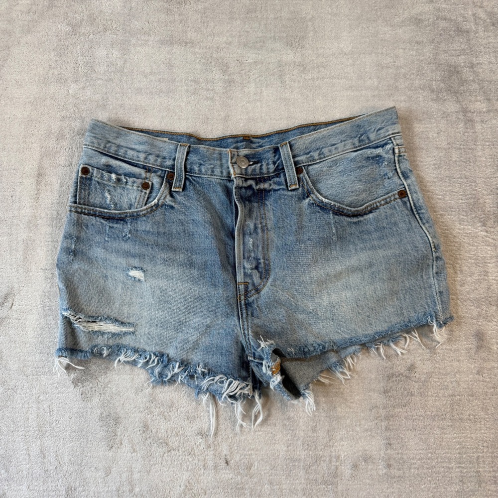 Levis Shorts Women 30 Blue Light Wash 501 Original Distressed Cut Off Button Fly